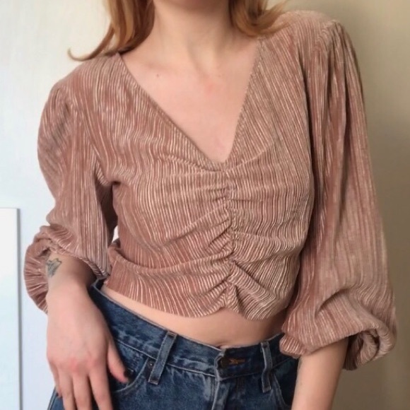 Topshop Rose Gold Velvet Top - Picture 2 of 6
